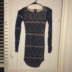 Xenia Boutique Navy Lace Long Sleeve Dress